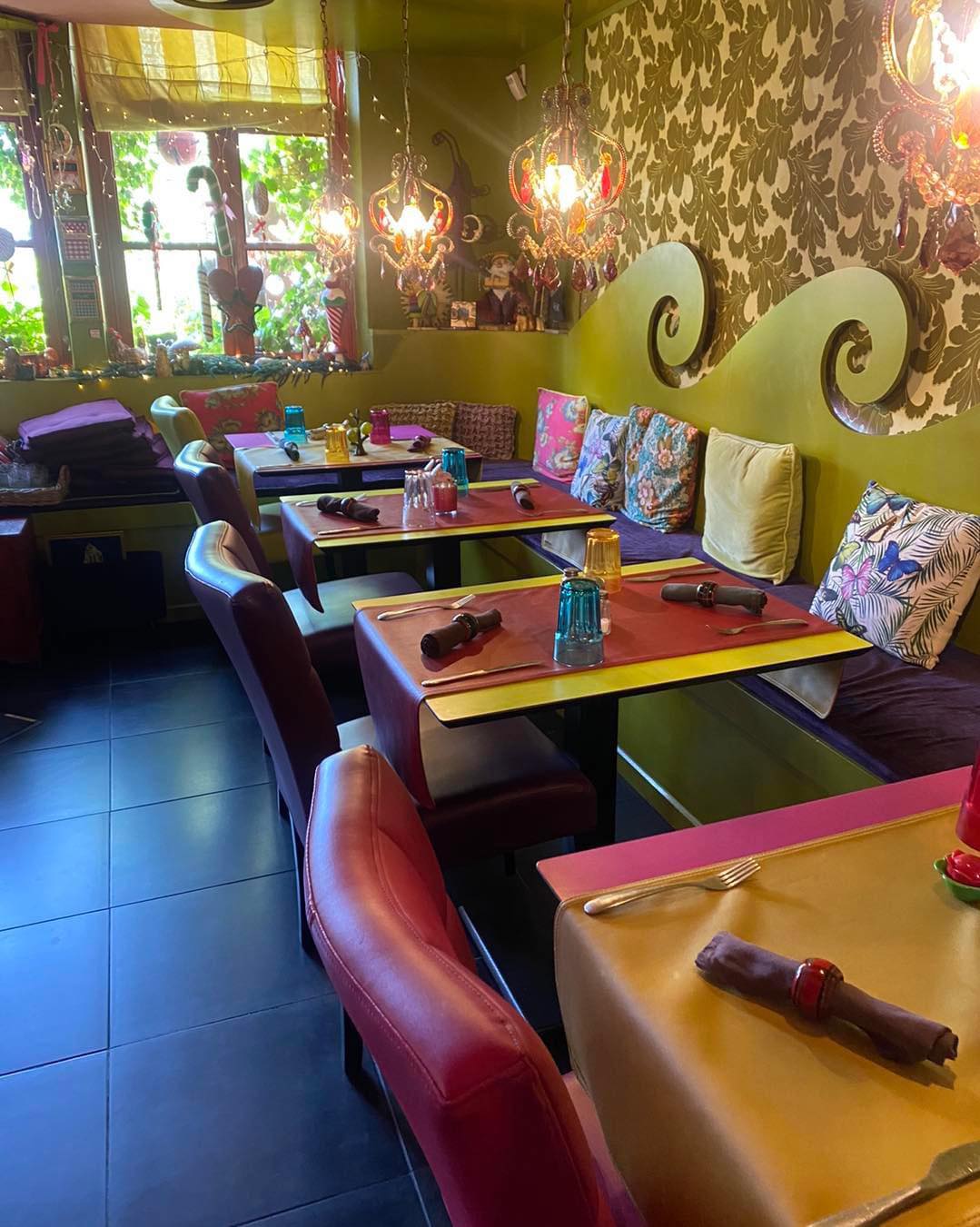 Table de restaurant Des Goûts et des Couleurs